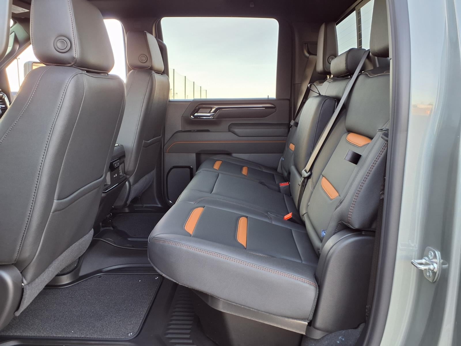 2026 GMC Sierra 2500 HD AT4 Crew Cab Standard Box 4WD