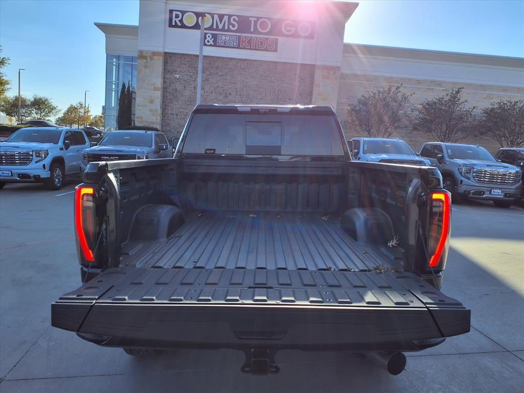 2026 GMC Sierra 2500 HD AT4 Crew Cab Standard Box 4WD