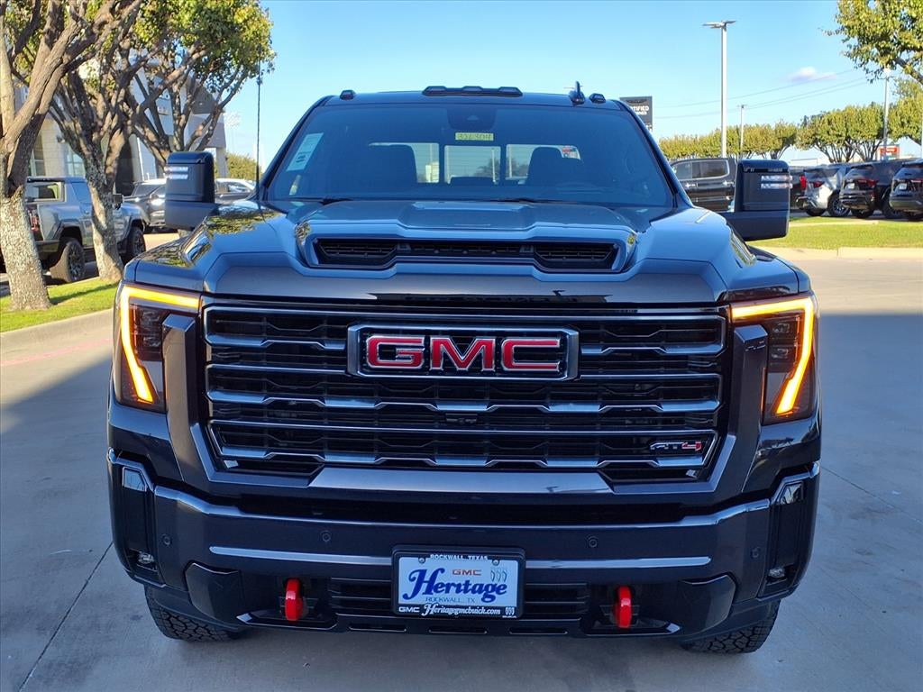 2026 GMC Sierra 2500 HD AT4 Crew Cab Standard Box 4WD
