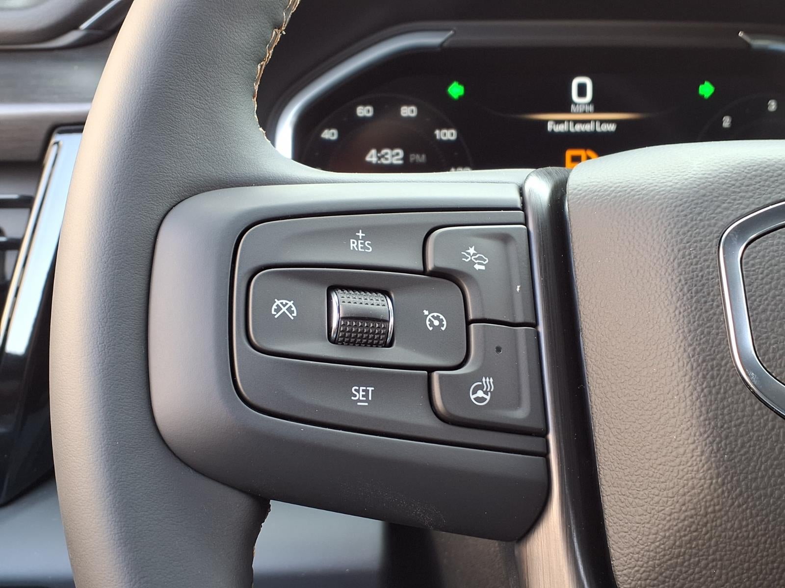 2026 GMC Sierra 2500 HD AT4 Crew Cab Standard Box 4WD