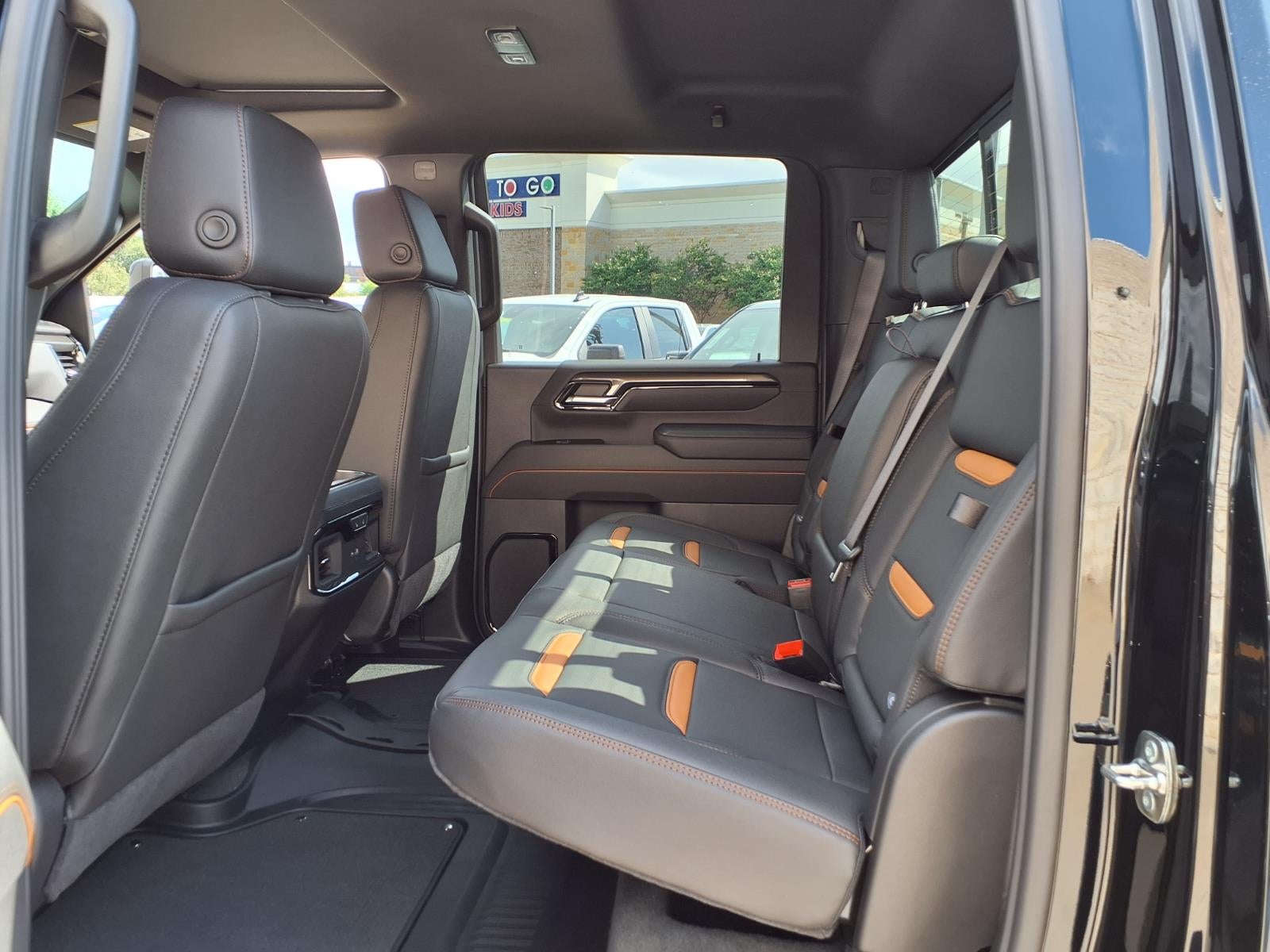 2026 GMC Sierra 2500 HD AT4 Crew Cab Standard Box 4WD