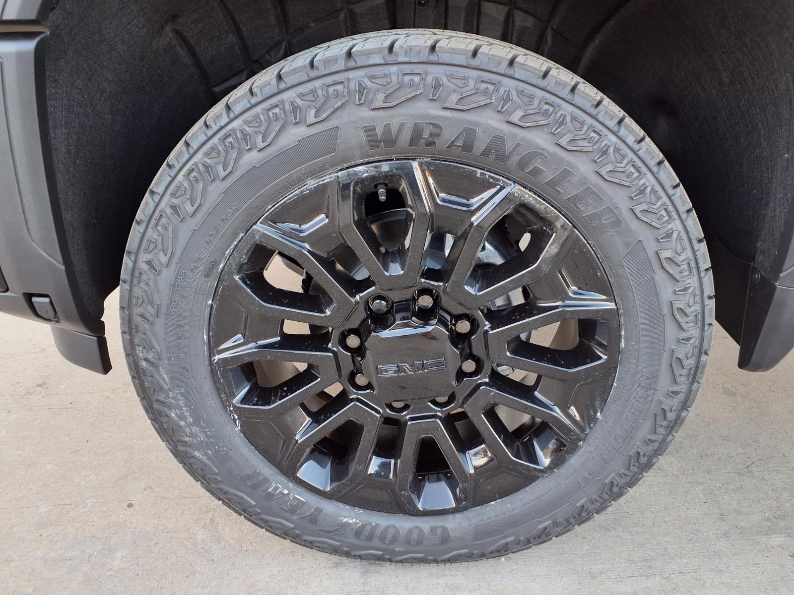 2026 GMC Sierra 2500 HD AT4 Crew Cab Standard Box 4WD