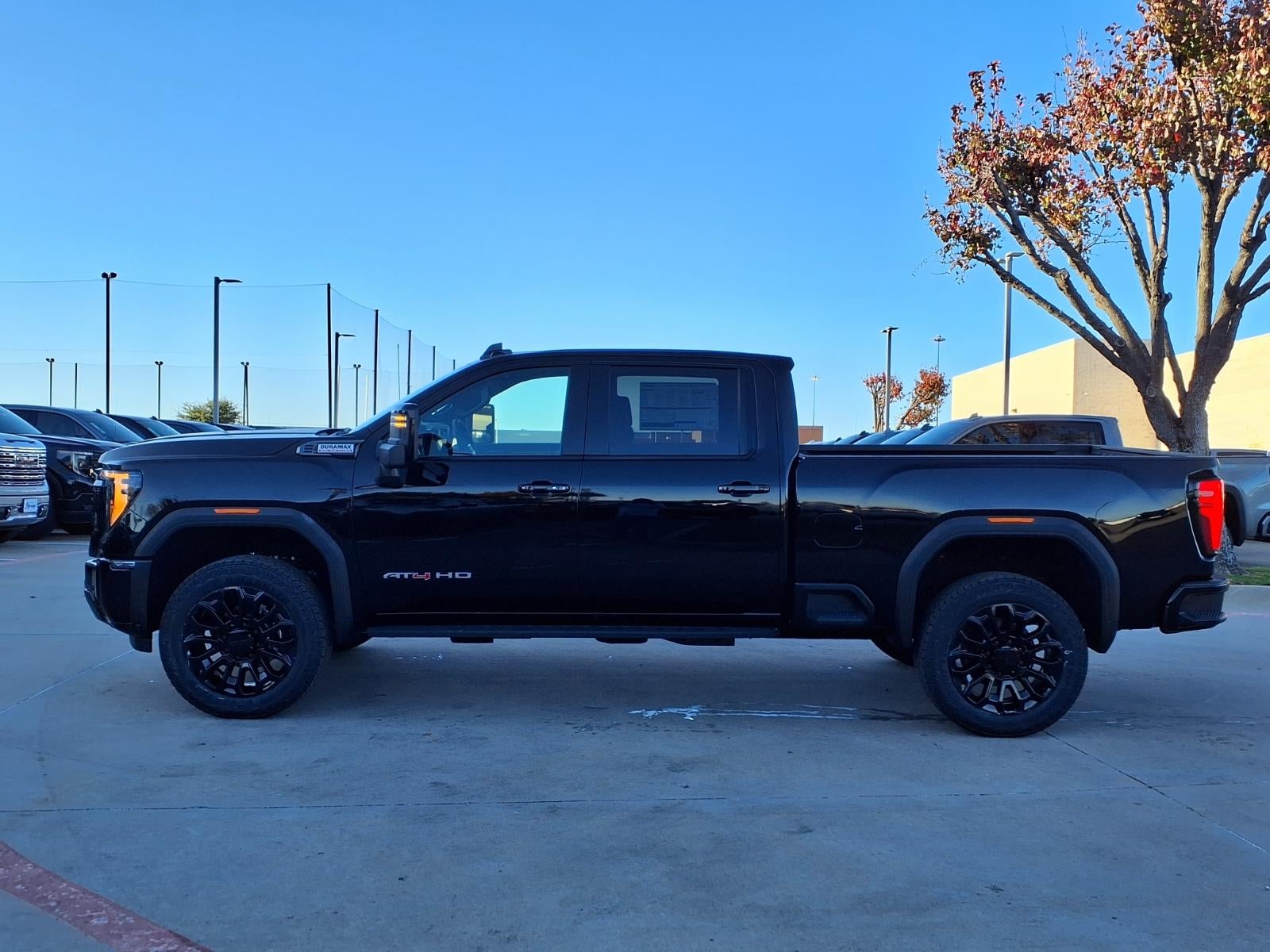 2026 GMC Sierra 2500 HD AT4 Crew Cab Standard Box 4WD