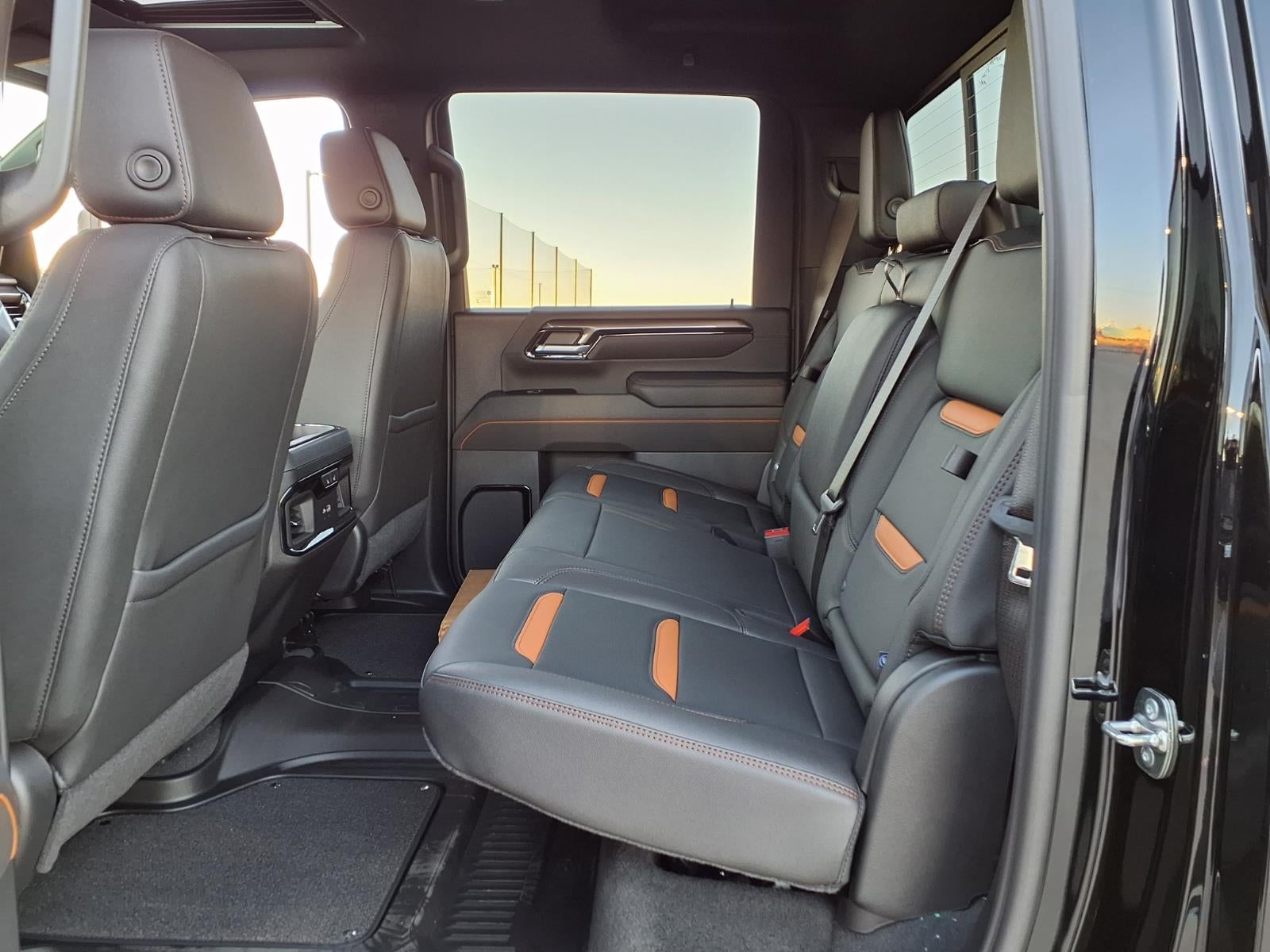 2026 GMC Sierra 2500 HD AT4 Crew Cab Standard Box 4WD