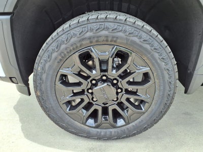 2026 GMC Sierra 2500 HD AT4 Crew Cab Standard Box 4WD