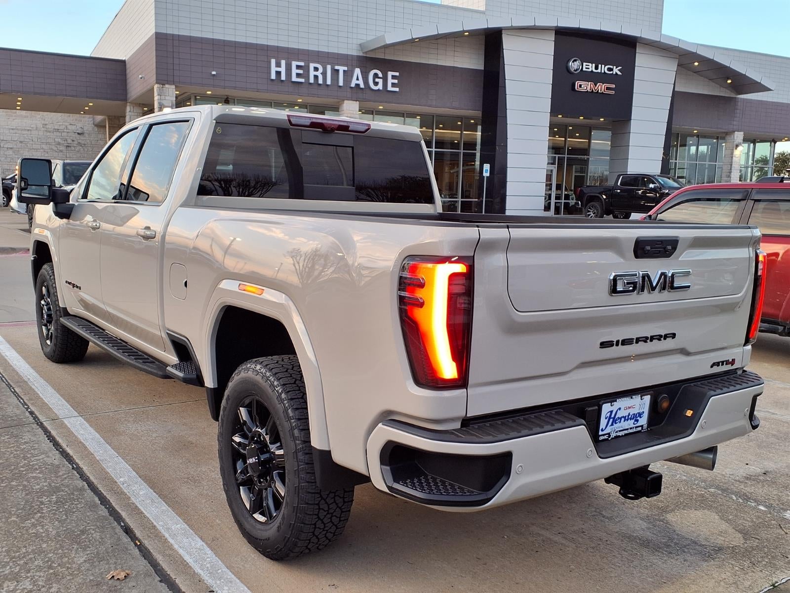 2026 GMC Sierra 2500 HD AT4 Crew Cab Standard Box 4WD