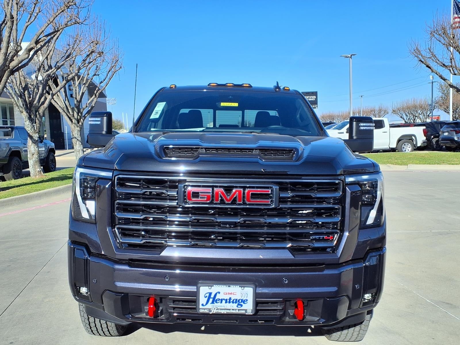 2026 GMC Sierra 2500 HD AT4 Crew Cab Standard Box 4WD