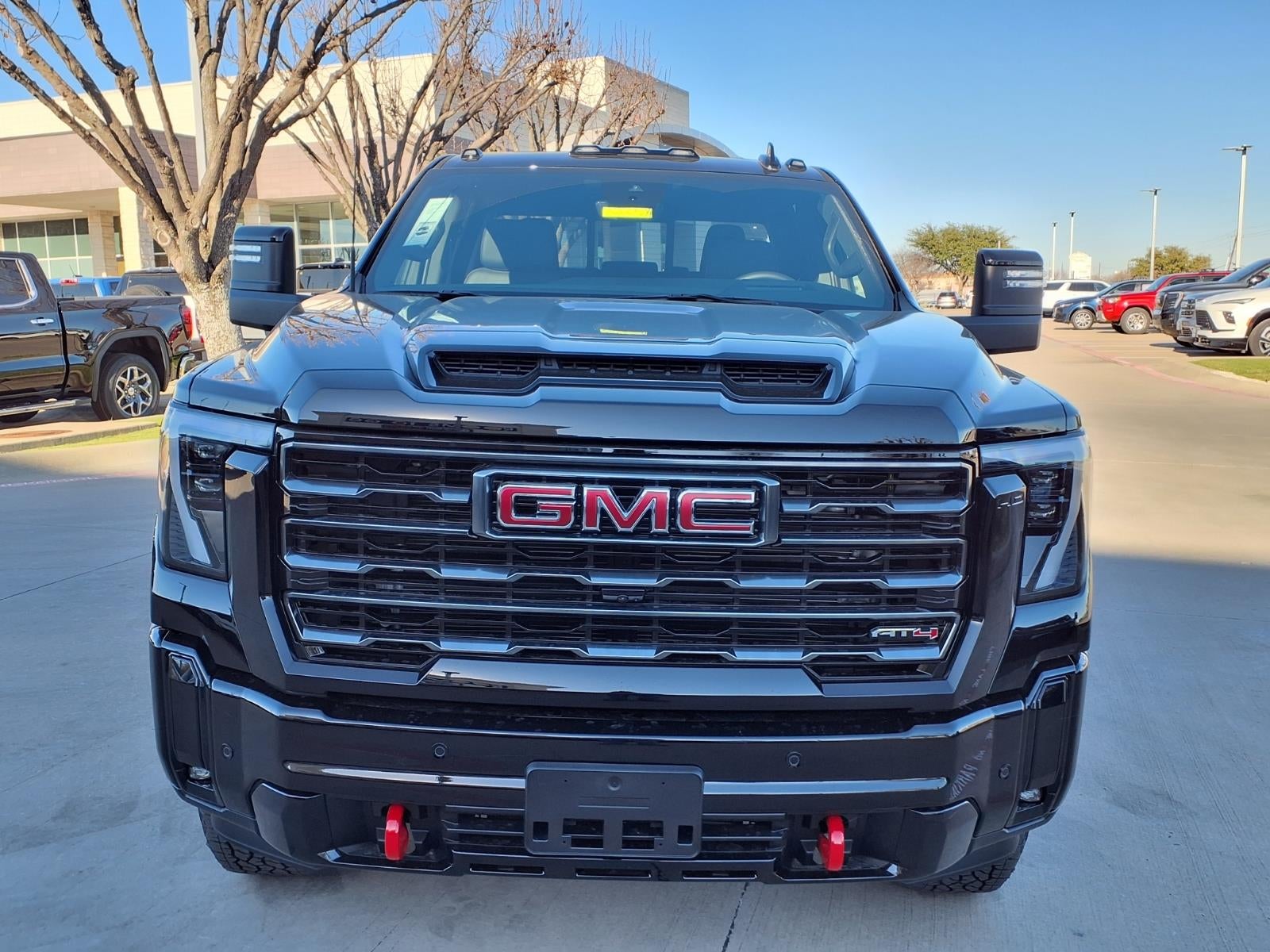 2026 GMC Sierra 2500 HD AT4 Crew Cab Standard Box 4WD