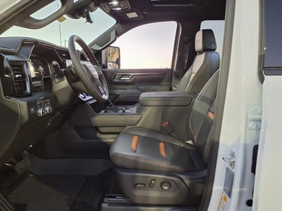 2026 GMC Sierra 2500 HD AT4 Crew Cab Standard Box 4WD