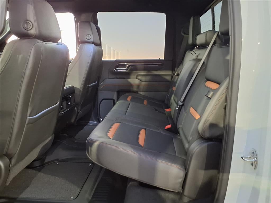 2026 GMC Sierra 2500 HD AT4 Crew Cab Standard Box 4WD