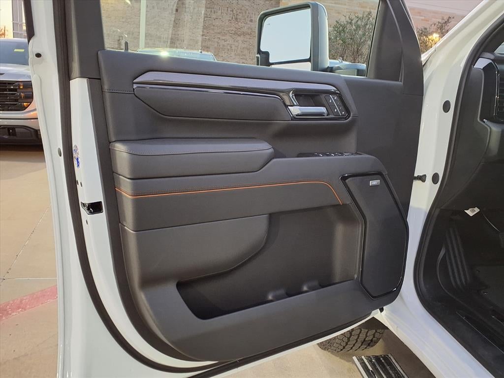 2026 GMC Sierra 2500 HD AT4 Crew Cab Standard Box 4WD