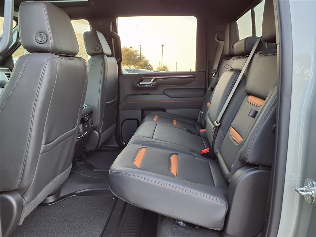 2026 GMC Sierra 2500 HD AT4 Crew Cab Standard Box 4WD