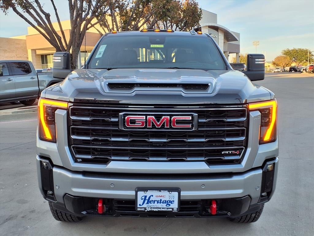 2026 GMC Sierra 2500 HD AT4 Crew Cab Standard Box 4WD