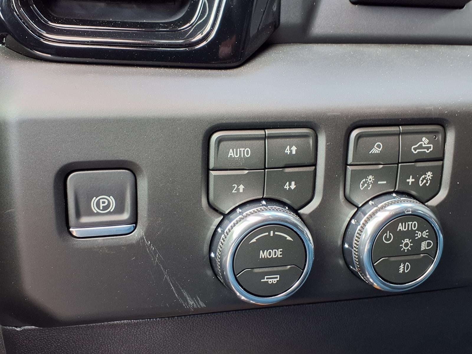 2026 GMC Sierra 2500 HD AT4 Crew Cab Standard Box 4WD