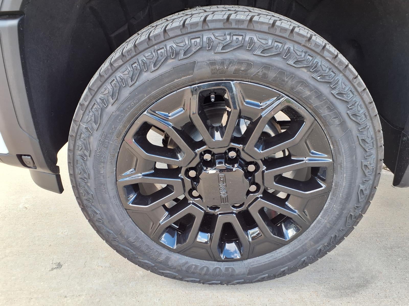2026 GMC Sierra 2500 HD AT4 Crew Cab Standard Box 4WD