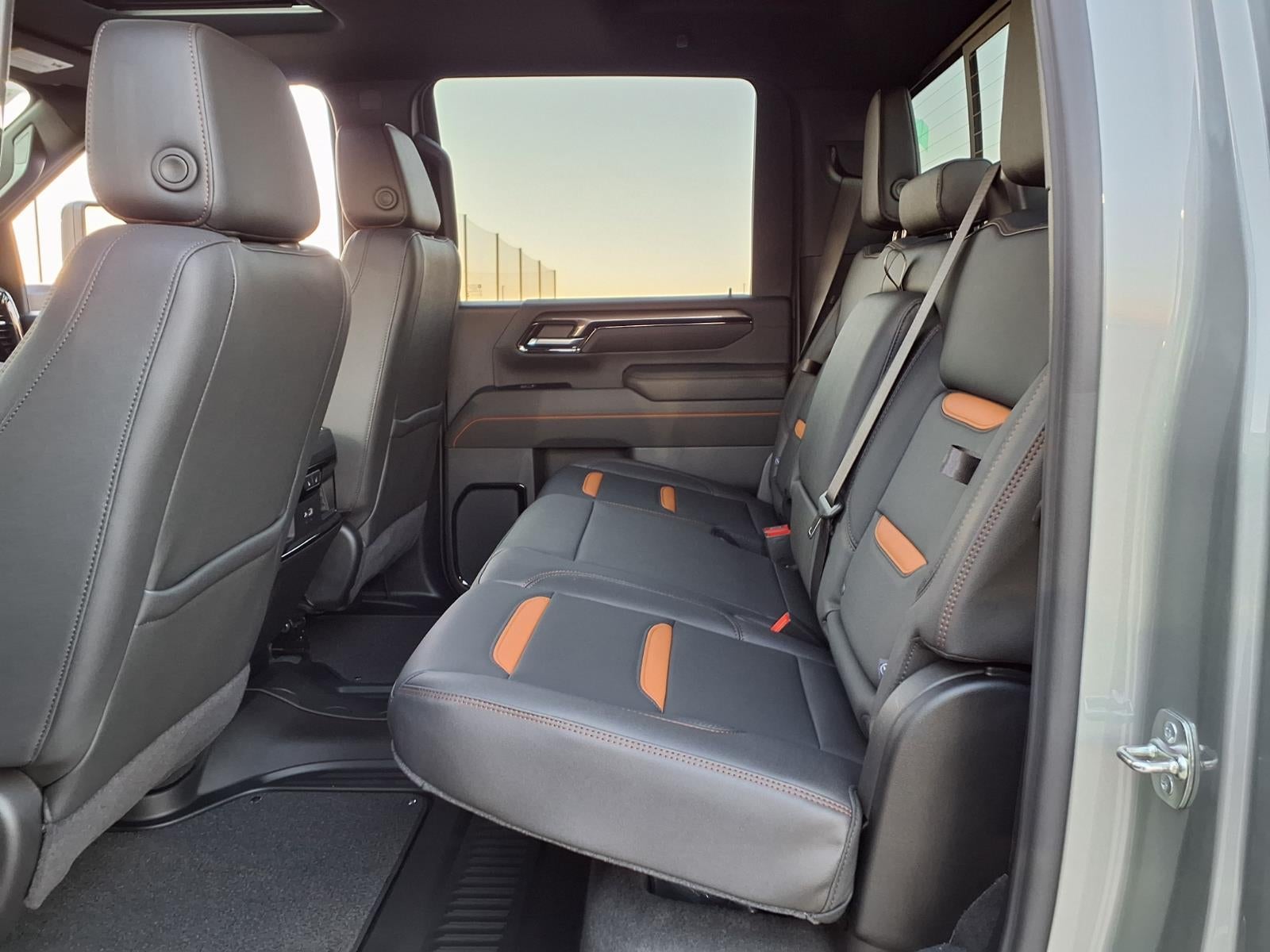 2026 GMC Sierra 2500 HD AT4 Crew Cab Standard Box 4WD