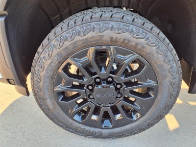 2026 GMC Sierra 2500 HD AT4 Crew Cab Standard Box 4WD