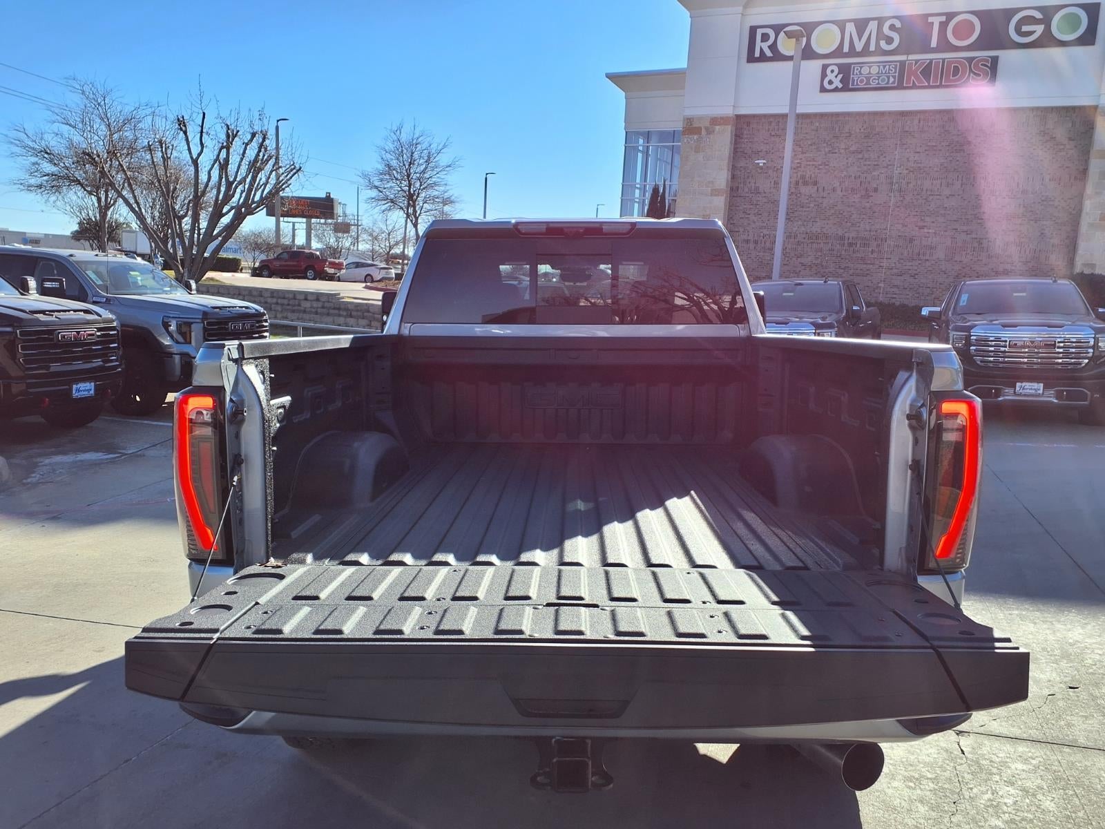 2026 GMC Sierra 2500 HD AT4 Crew Cab Standard Box 4WD