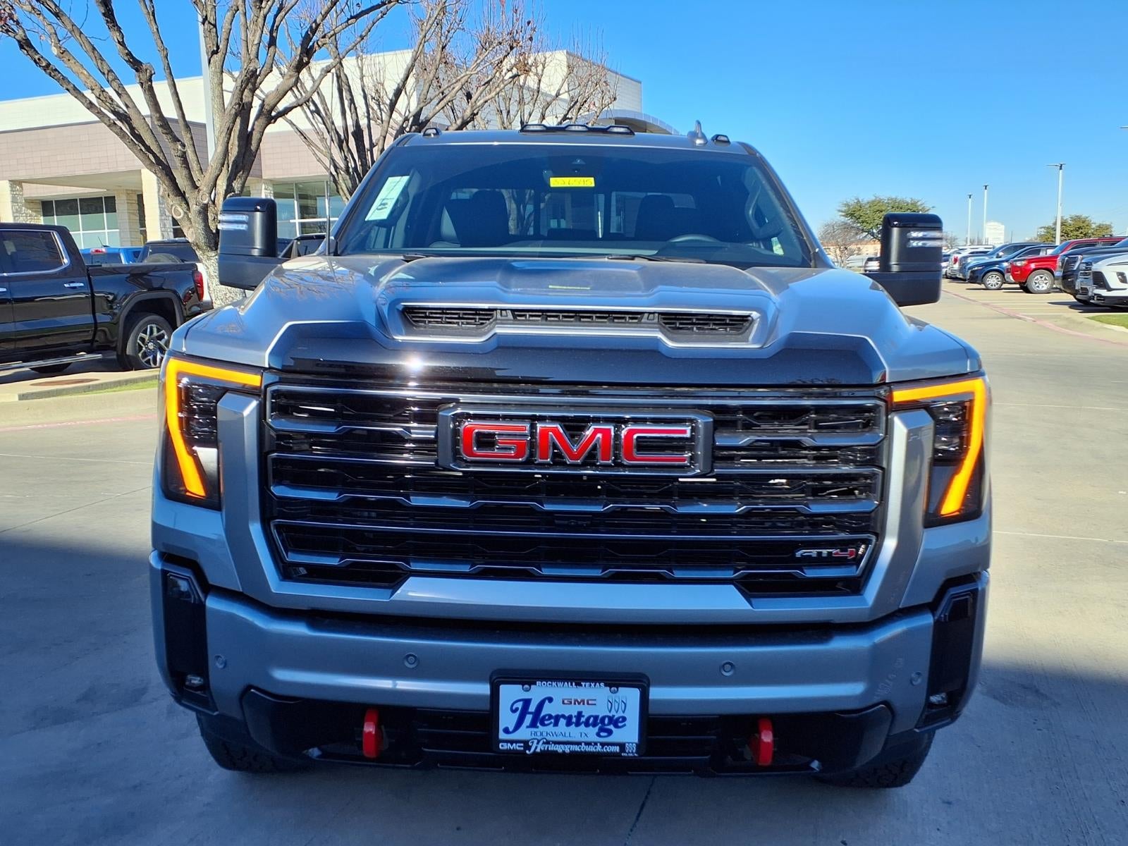 2026 GMC Sierra 2500 HD AT4 Crew Cab Standard Box 4WD