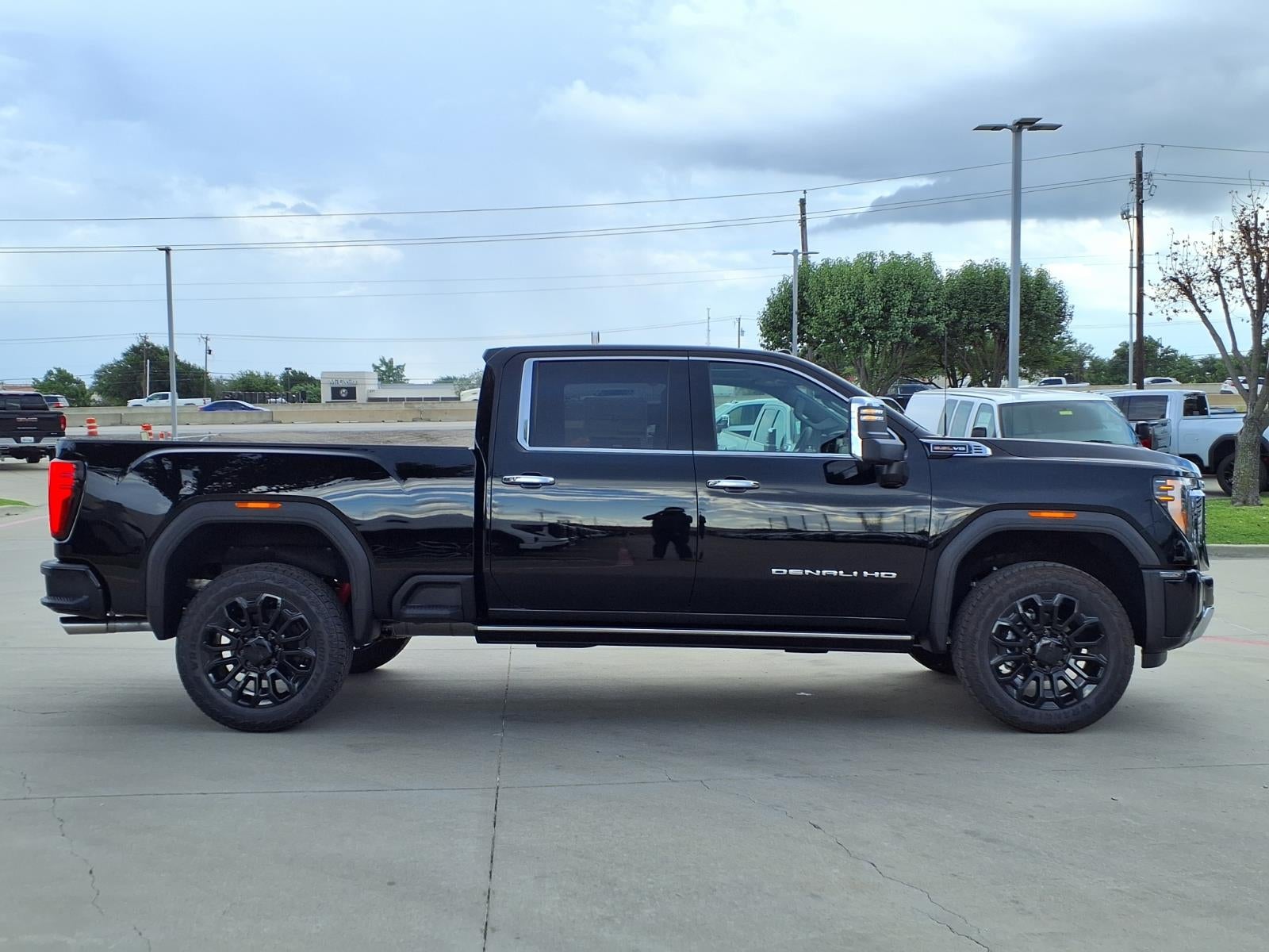 2026 GMC Sierra 2500 HD Denali Crew Cab Standard Box 4WD