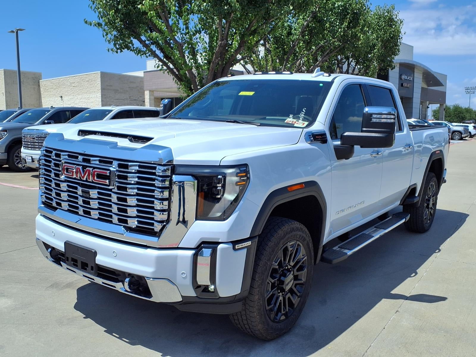 2026 GMC Sierra 2500 HD Denali Crew Cab Standard Box 4WD