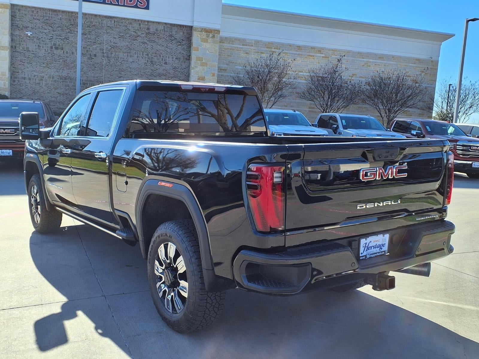 2026 GMC Sierra 2500 HD Denali Crew Cab Standard Box 4WD