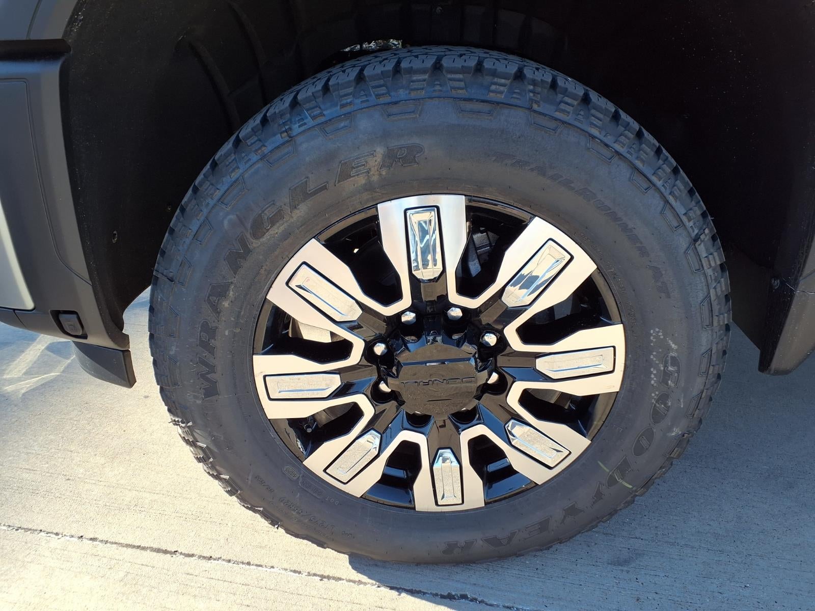 2026 GMC Sierra 2500 HD Denali Crew Cab Standard Box 4WD