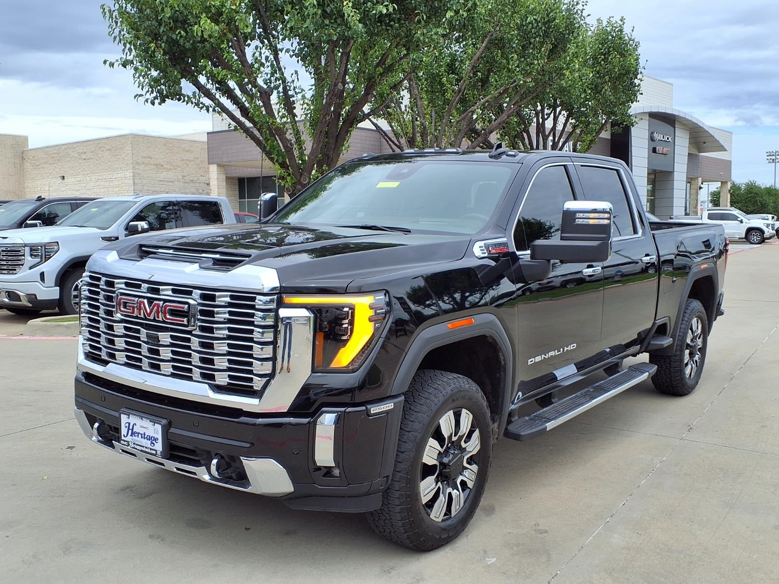 2025 GMC Sierra 2500 HD Denali