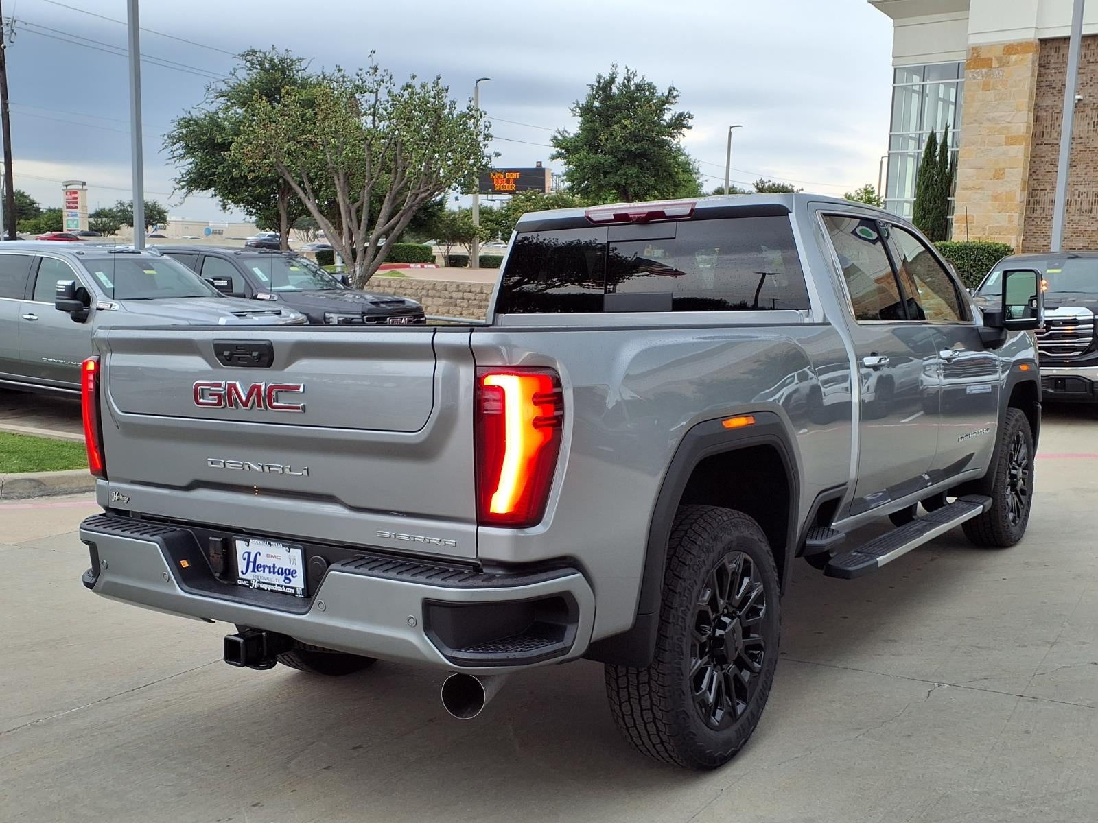 2026 GMC Sierra 2500 HD Denali Crew Cab Standard Box 4WD