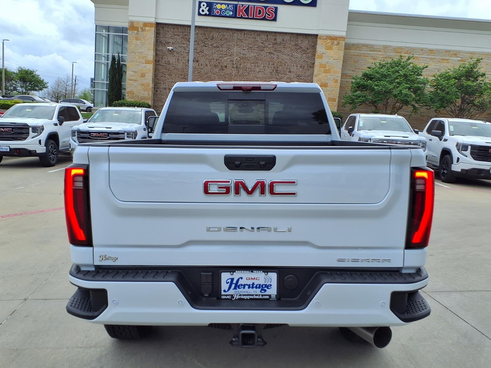 2026 GMC Sierra 2500 HD Denali Crew Cab Standard Box 4WD