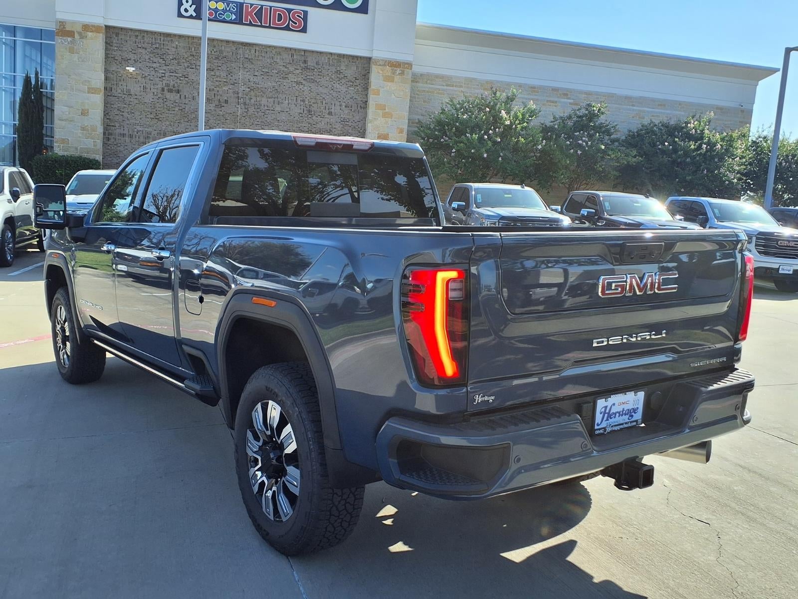 2026 GMC Sierra 2500 HD Denali Crew Cab Standard Box 4WD