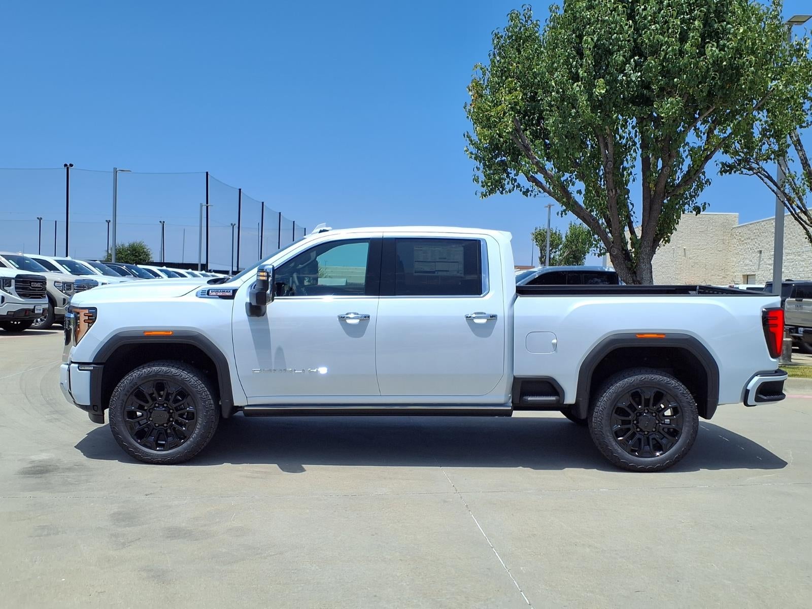 2026 GMC Sierra 2500 HD Denali Crew Cab Standard Box 4WD
