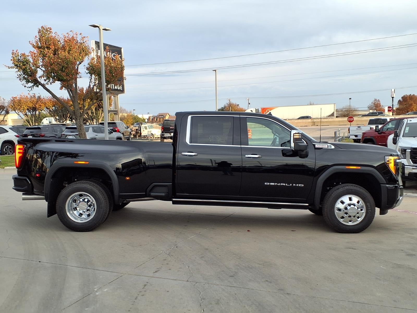 2026 GMC Sierra 3500 HD Denali Crew Cab Long Box 4WD