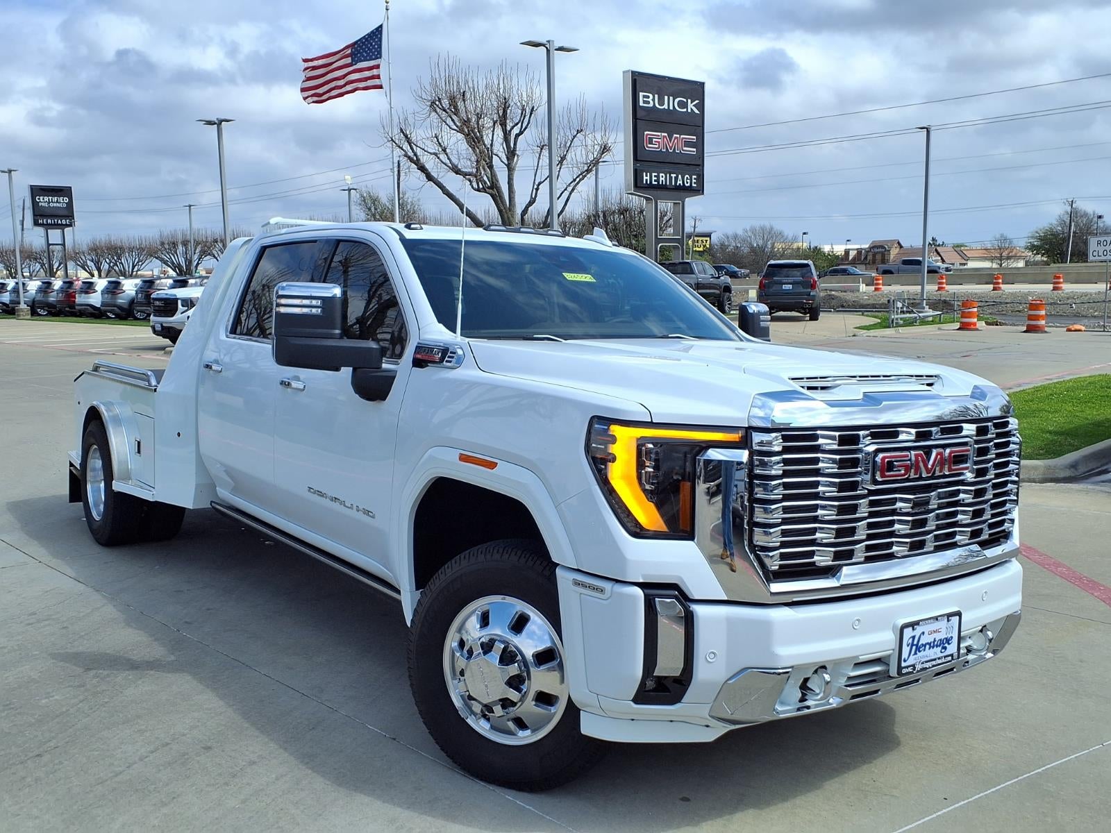 2025 GMC Sierra 3500 HD Denali DRW