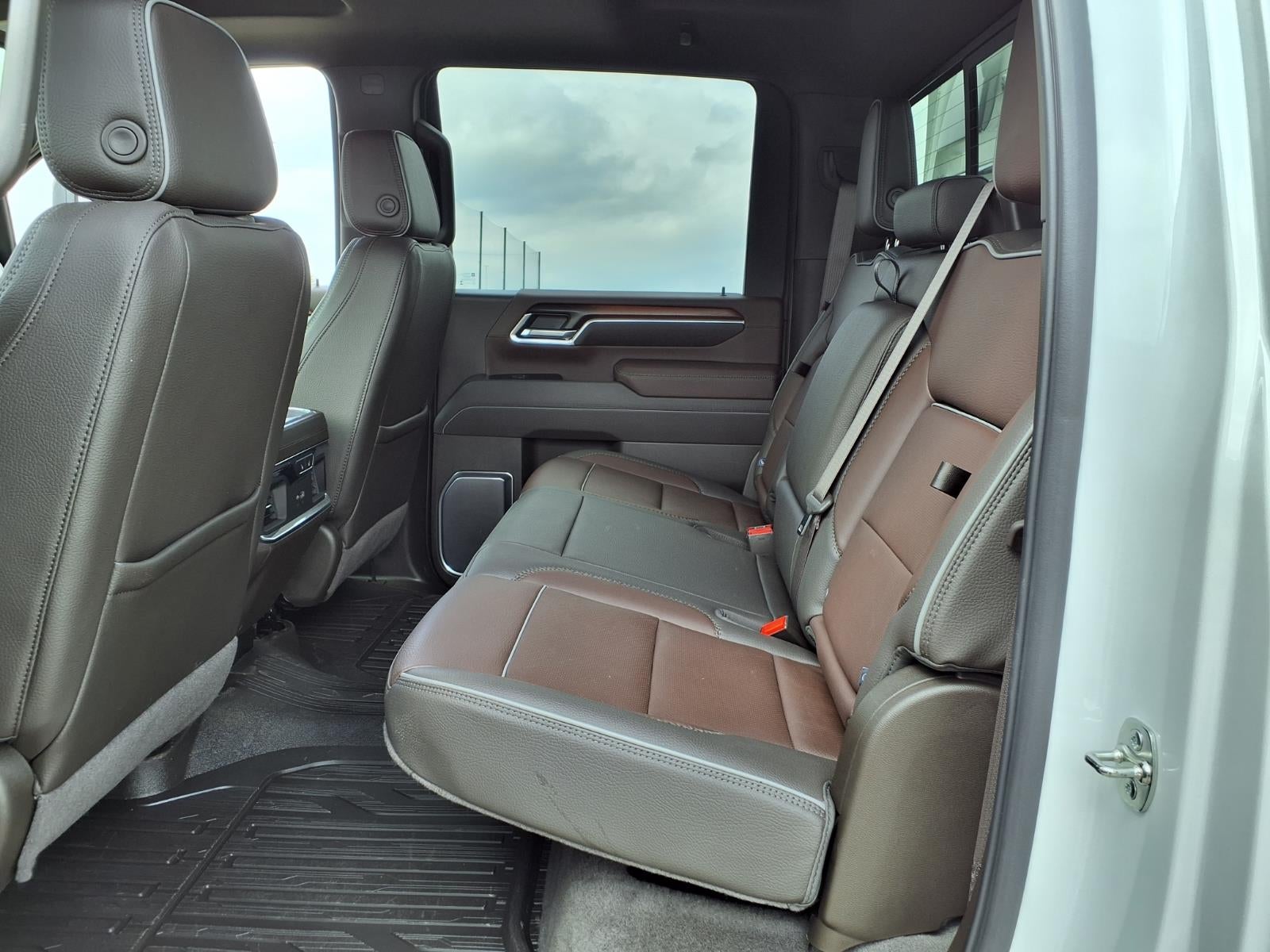 2025 GMC Sierra 3500 HD Denali DRW