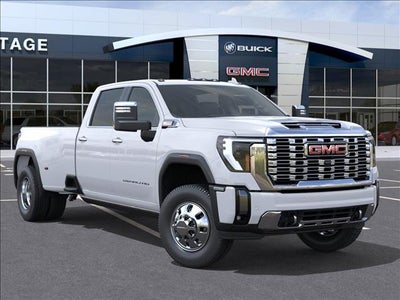 2026 GMC Sierra 3500 HD Denali Crew Cab Long Box 4WD