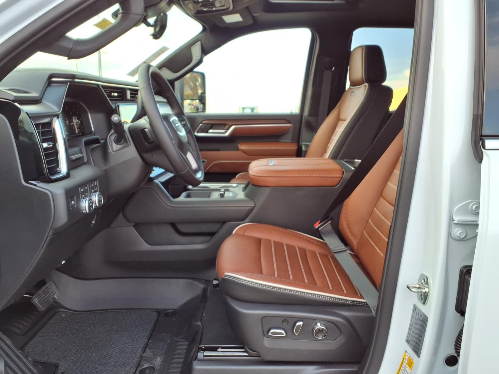 2026 GMC Sierra 3500 HD Denali Ultimate Crew Cab Long Box 4WD