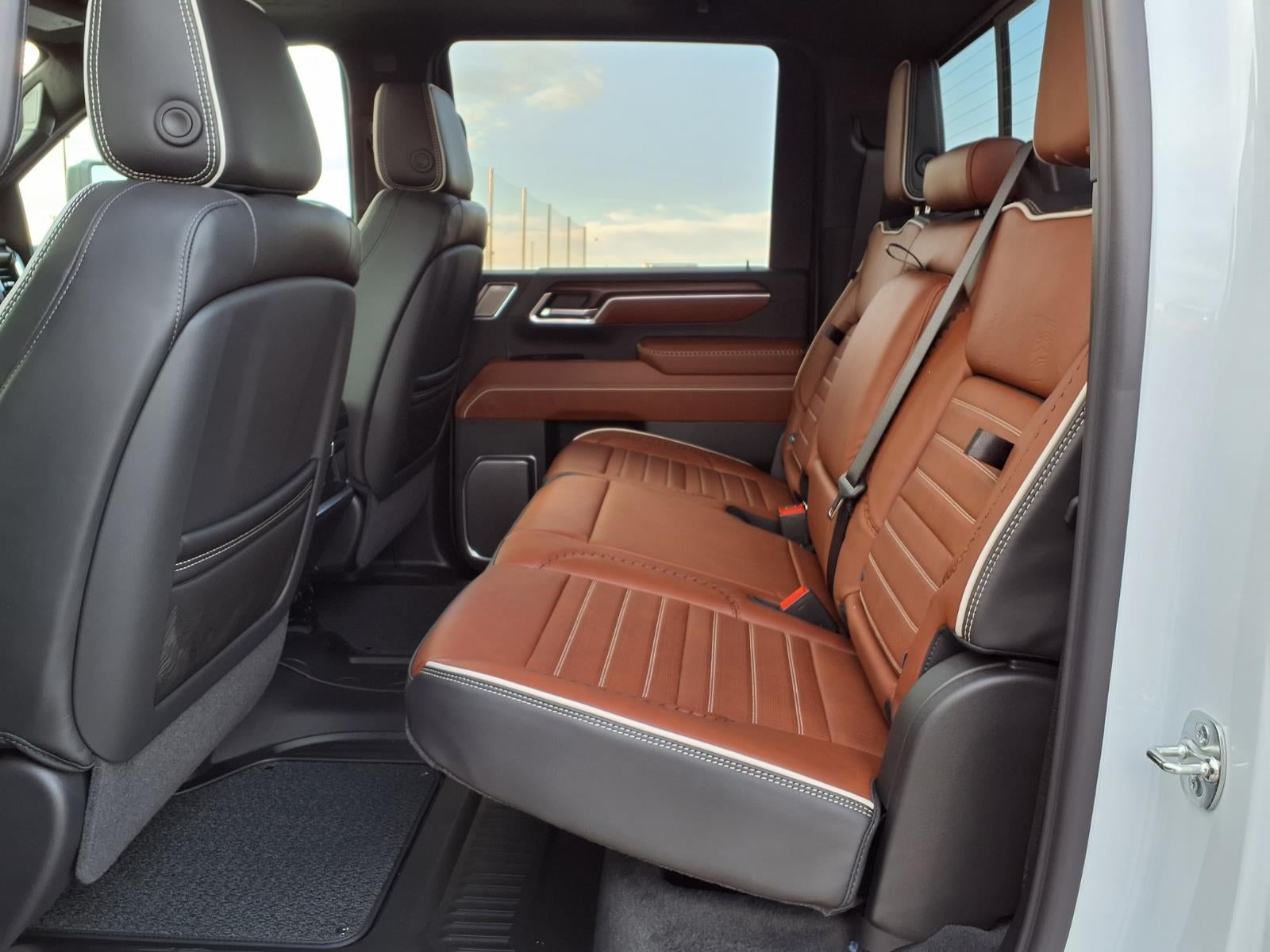 2026 GMC Sierra 3500 HD Denali Ultimate Crew Cab Long Box 4WD