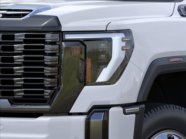 2026 GMC Sierra 3500 HD Denali Ultimate DRW Crew Cab Long Box 4WD