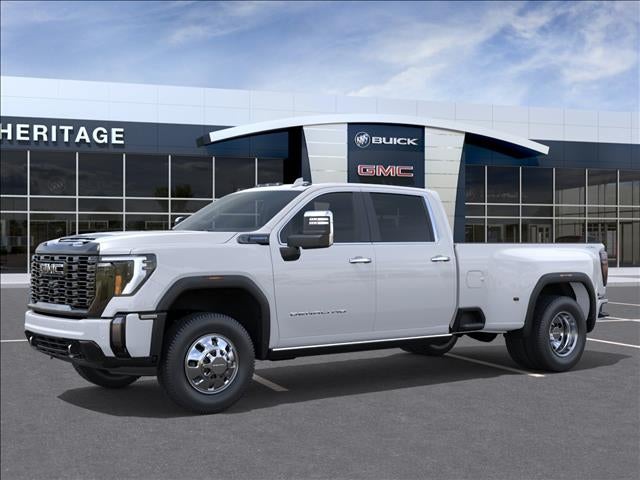 2026 GMC Sierra 3500 HD Denali Ultimate DRW Crew Cab Long Box 4WD