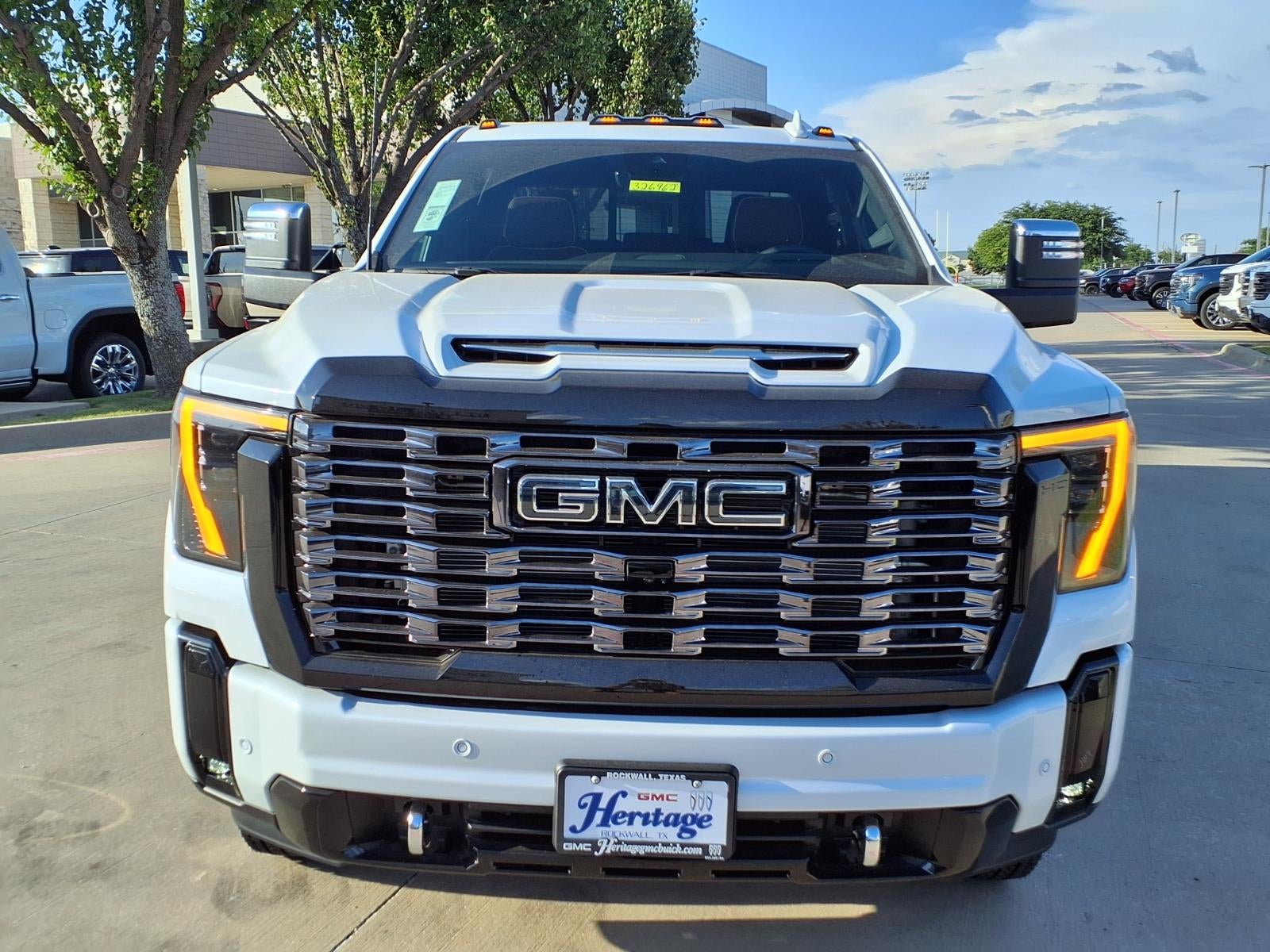 2026 GMC Sierra 3500 HD Denali Ultimate DRW Crew Cab Long Box 4WD