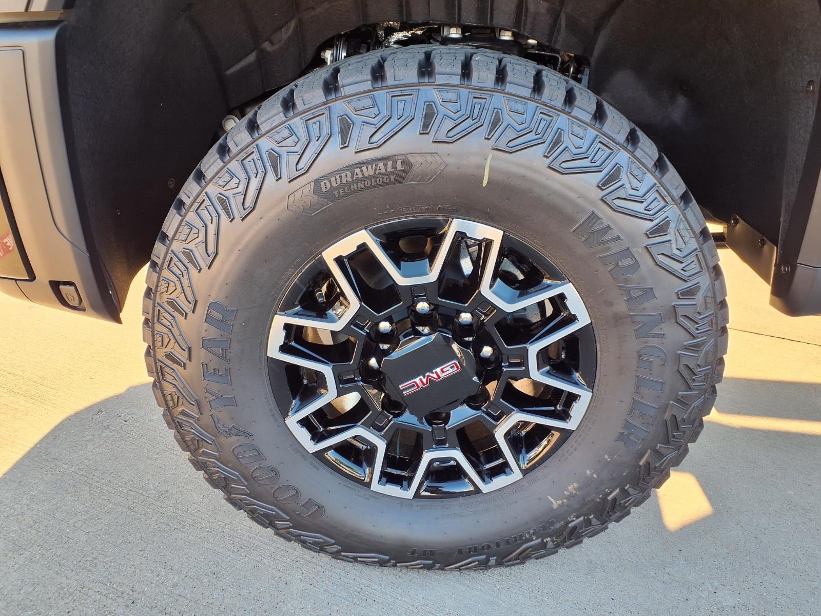 2026 GMC Sierra 2500 HD AT4X Crew Cab Standard Box 4WD