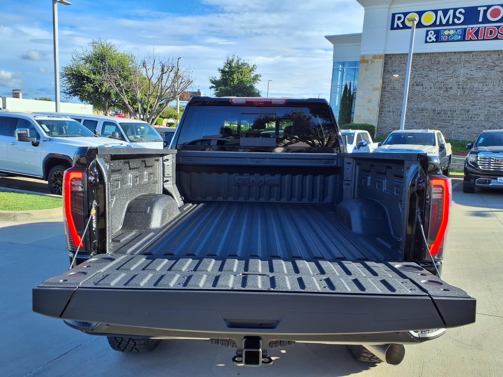 2026 GMC Sierra 2500 HD AT4X Crew Cab Standard Box 4WD