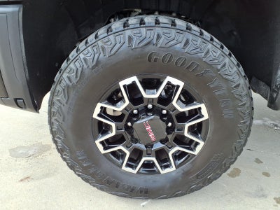 2025 GMC Sierra 2500 HD AT4X