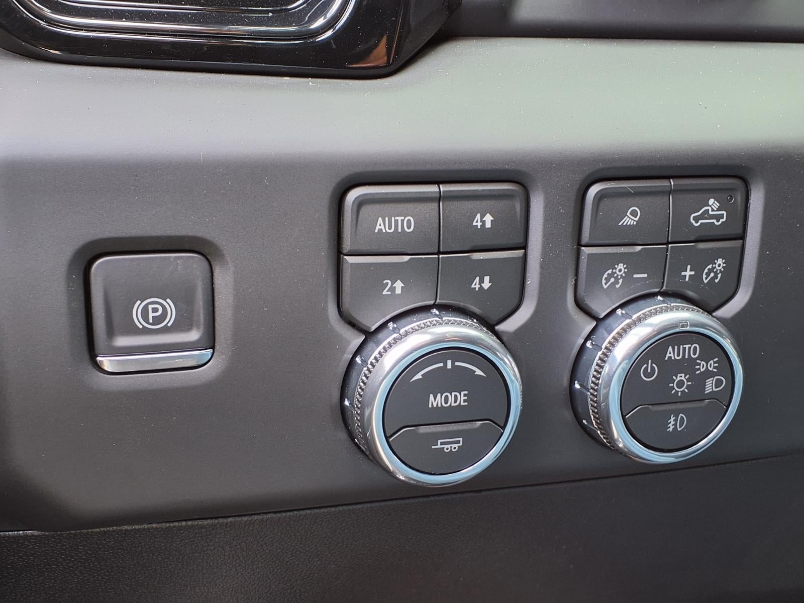 2026 GMC Sierra 2500 HD AT4X Crew Cab Standard Box 4WD