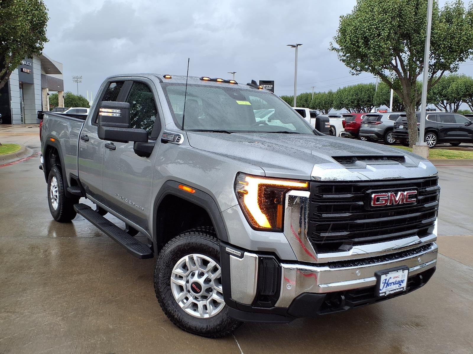 2026 GMC Sierra 2500 HD Pro Double Cab Standard Box 4WD