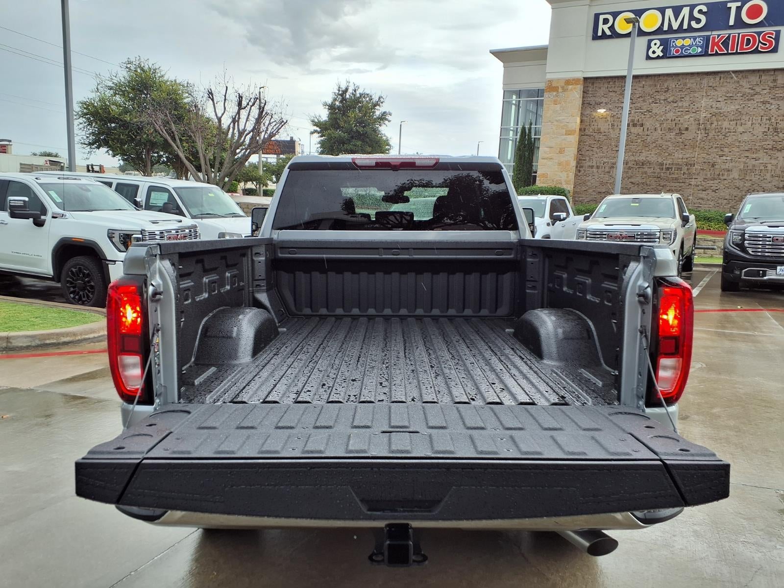 2026 GMC Sierra 2500 HD Pro Double Cab Standard Box 4WD