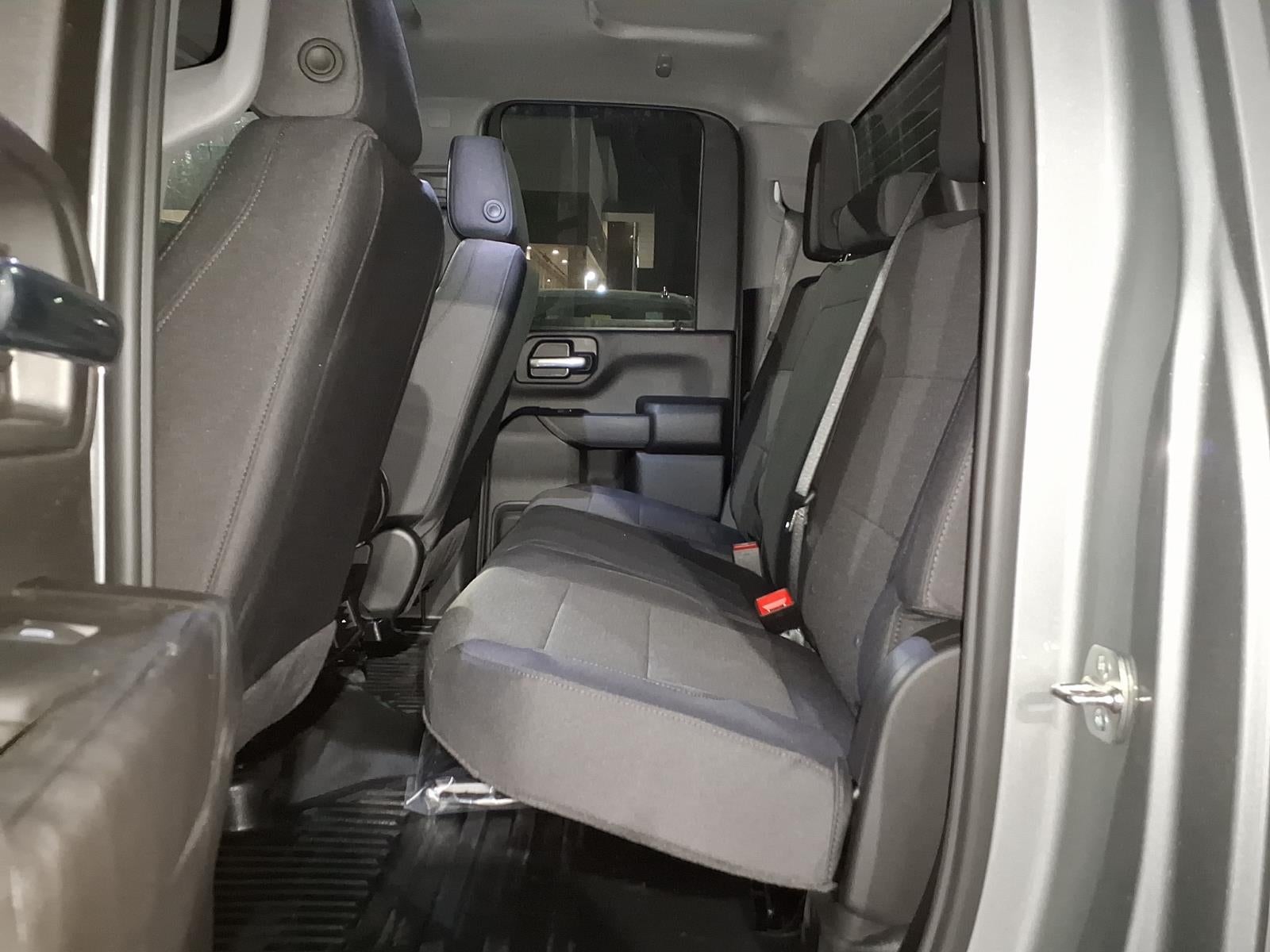 2026 GMC Sierra 2500 HD Pro Double Cab Standard Box 4WD