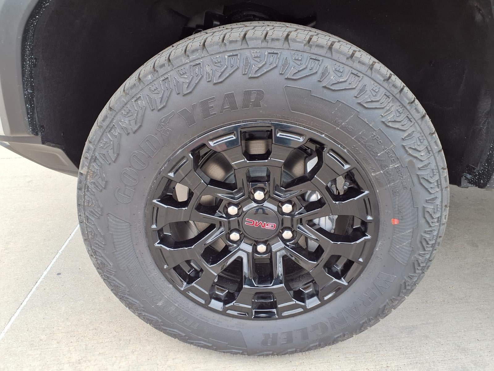 2026 GMC Canyon Elevation Crew Cab Short Box RWD