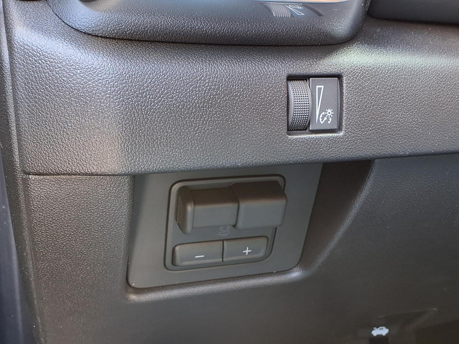 2026 GMC Canyon Elevation Crew Cab Short Box RWD